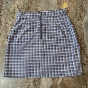 Cute Hollister mini skirt. size XS-S.